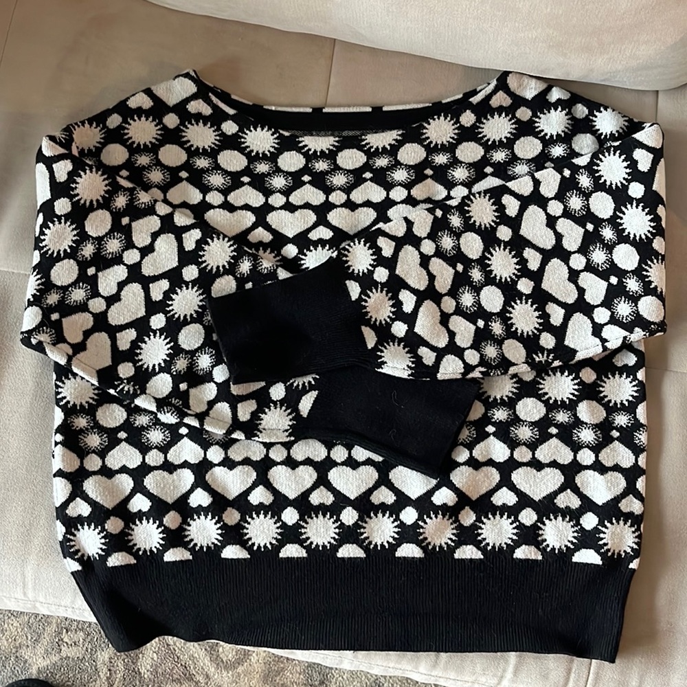 Heart & Sun Black and White Sweater